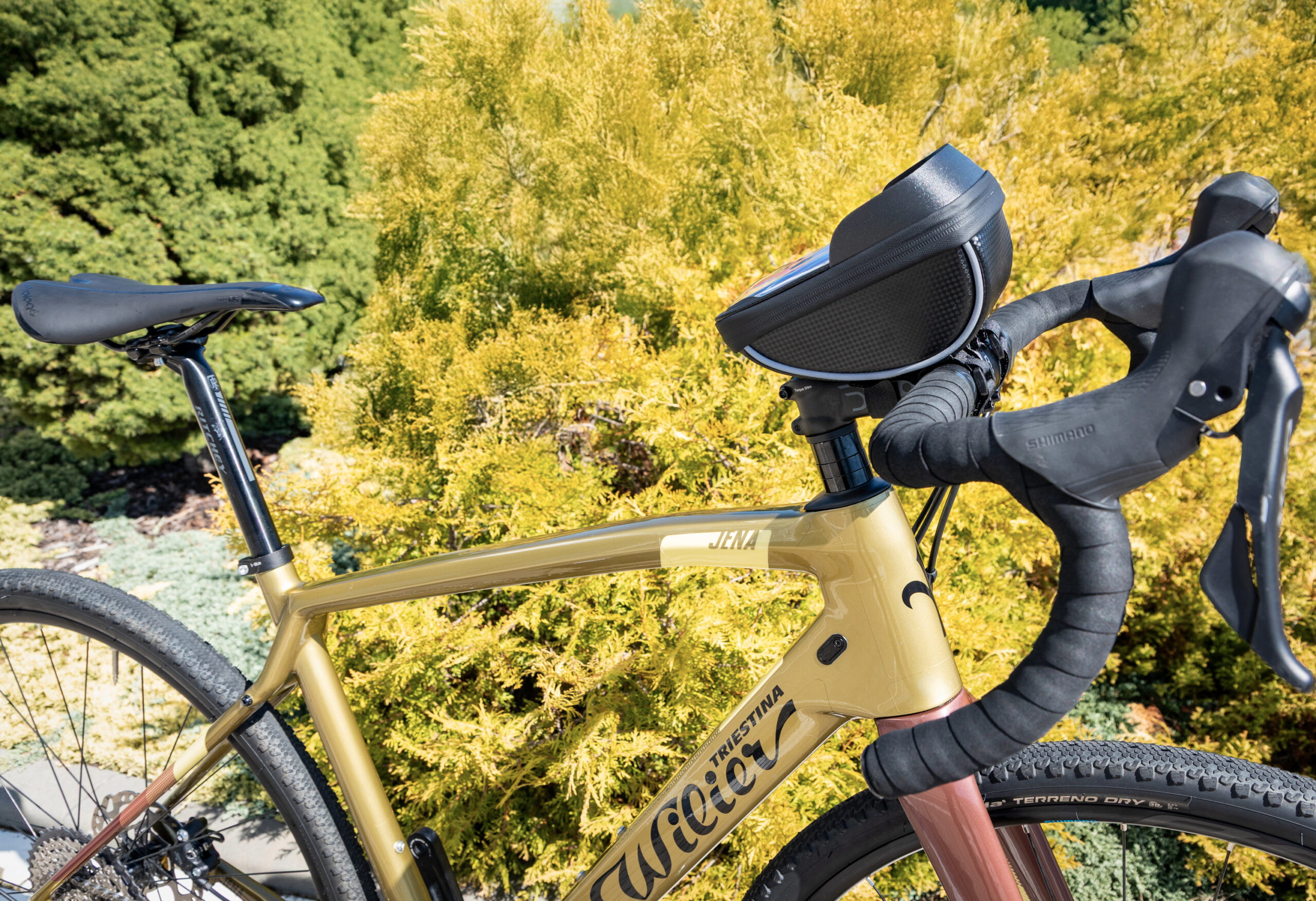 5"protect your phone from moisture