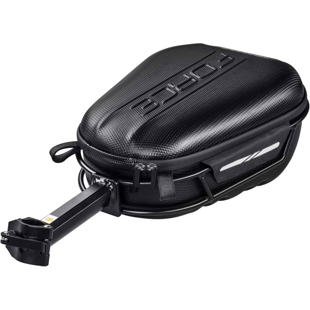 bag including the holder with QR system<br>suitable for seat posts size 27.2 - 31.6 mm<br>inner mesh compartment for personal belongings<br><strong>the bag is not suitable for use on a carbon seatpost<br></strong>reflective elements <br>length: 42 cm