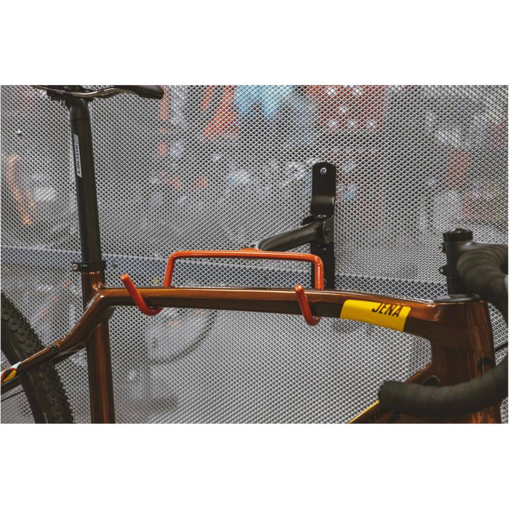 material: steel<br>weight: 760 g<br>packed in polybag