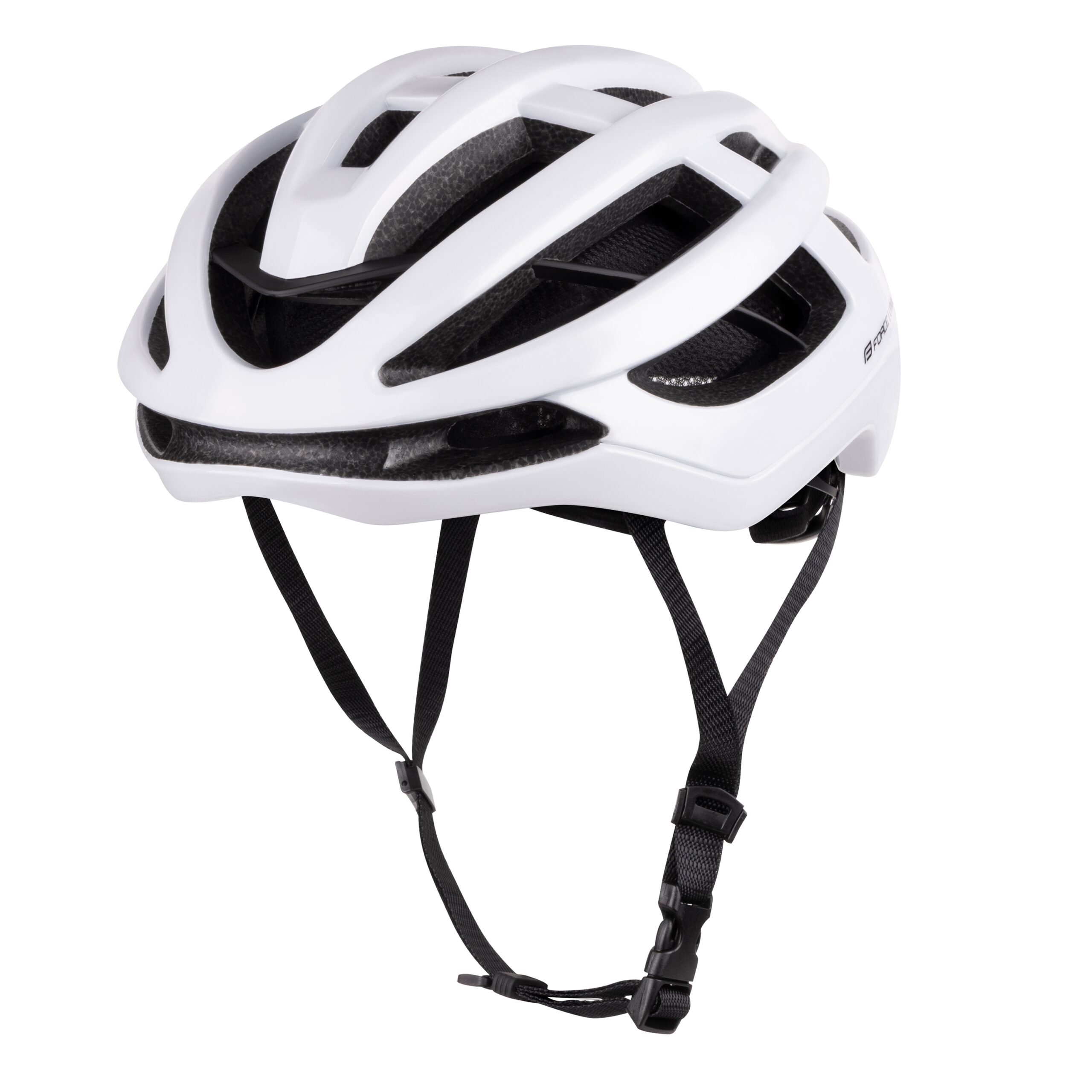 LYNX helmet combines the efficiency of aerodynamic design and quality ventilation. The airflow around the head is ensured by 19 large vents