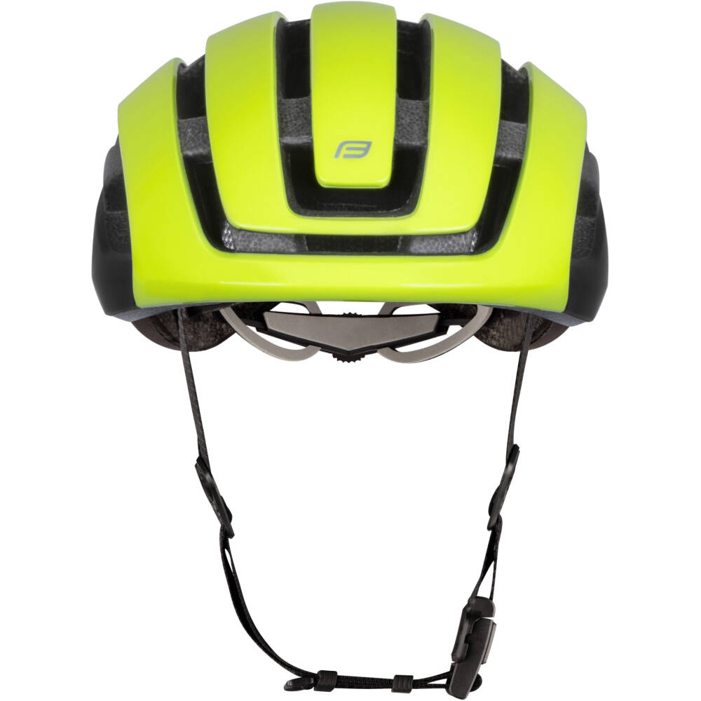 which keep you cool and dry. Magnetic fastening brings reliable helmet wearing