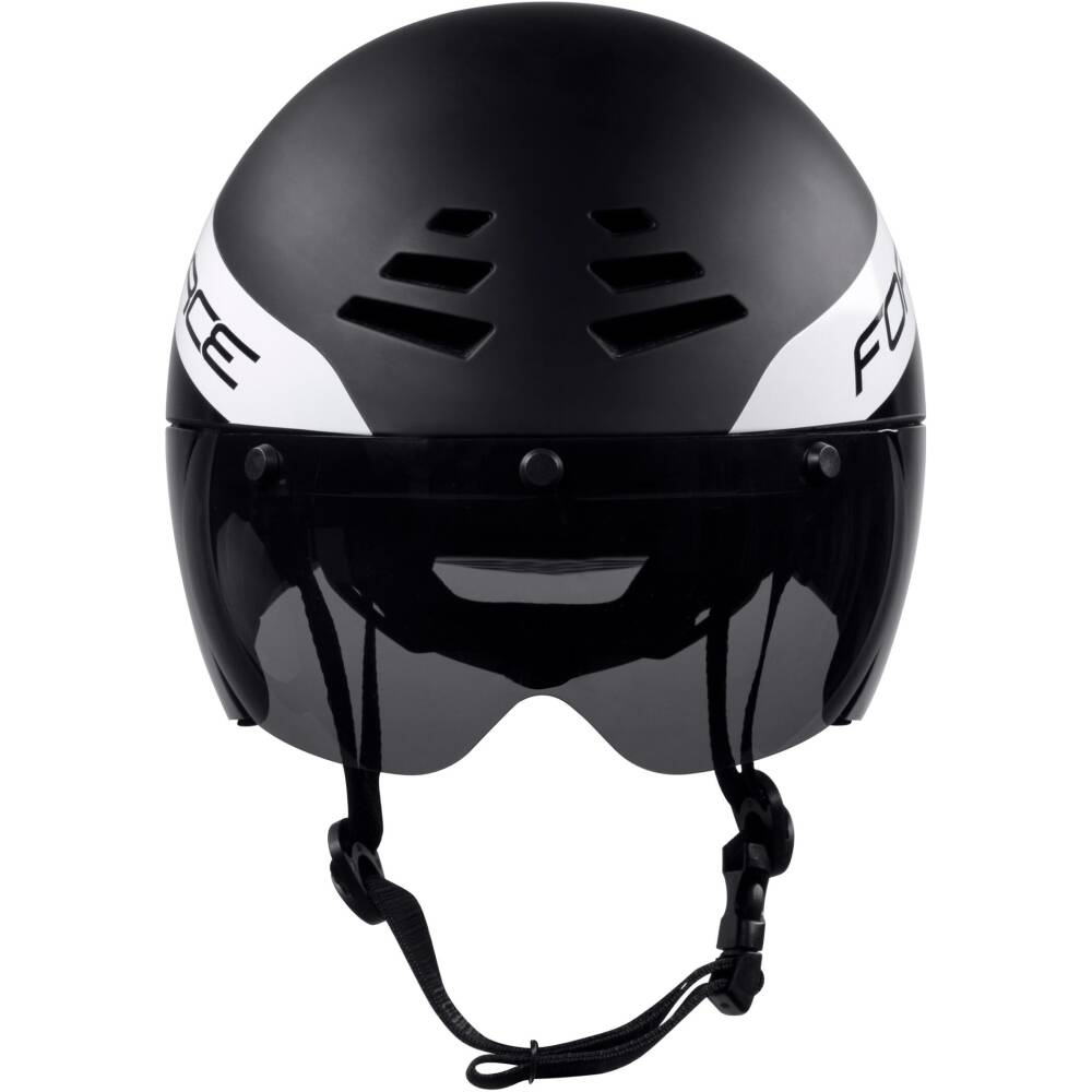 but also emphasizes ventilation. With frontal ventilation and magnetic glass