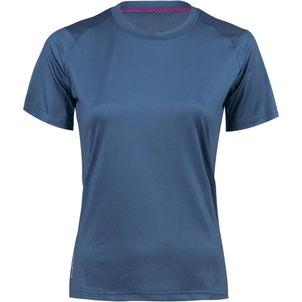 short sleeves