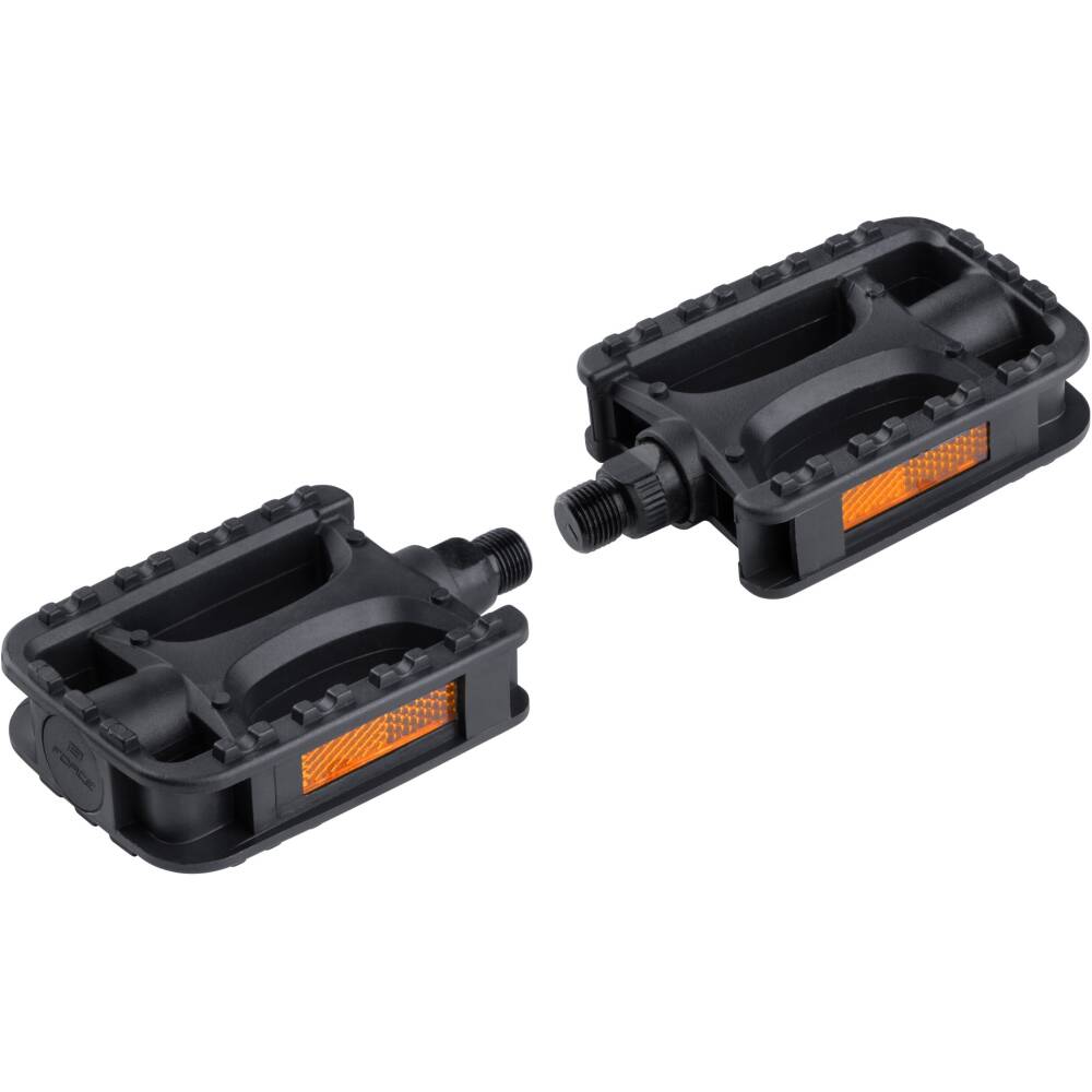 pedals FORCE MTB/TREK plastic with reflectors<br>ball bearings<br>platform size: 100 x 76 mm<br>weight of 1 pair: 346 g<br>packed in polybag