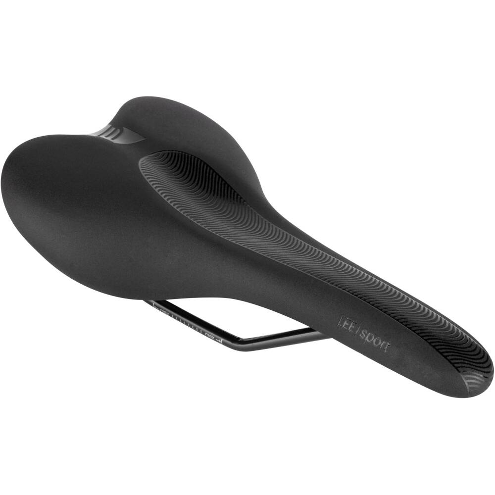 embossed FORCE logo and structure<br>two-component platform D2!<br>does NOT include seatpost clamp<br>seat platform: nylon<br>steel rails with scale<br>material: artificial leather<br>size: 265 x 140 mm<br>weight: 310 g<br>packed on FORCE card