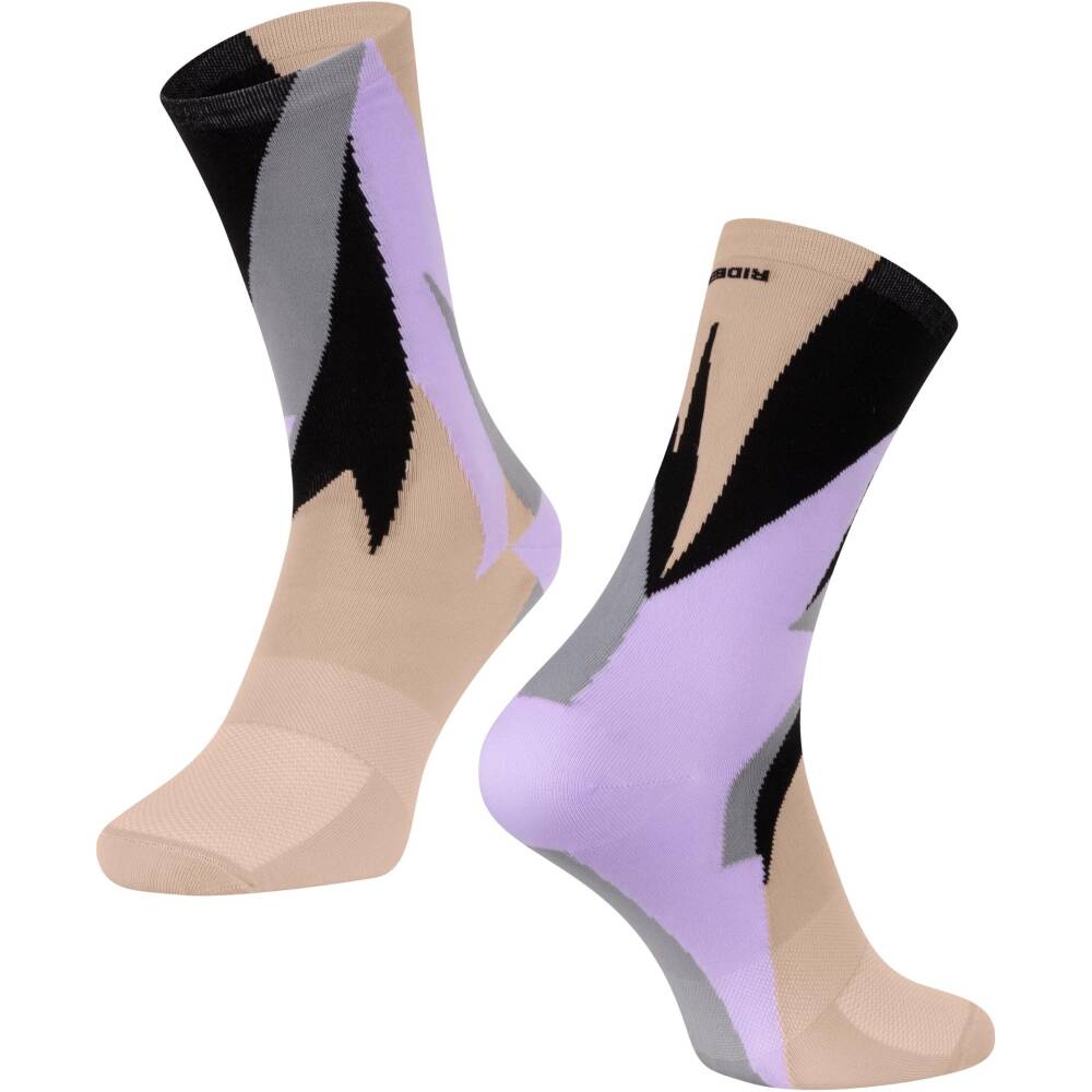 higher cycling socks FORCE suitable for other sports<br>size S-M corresponds to EUR 36 - 41 / UK 4 - 7<br>size L-XL corresponds to EUR 42 - 46 / UK 8 - 11<br>highly breathable material<br>unstretched height is 20 cm<br>heel height 22 cm<br>material: Nylon 85%