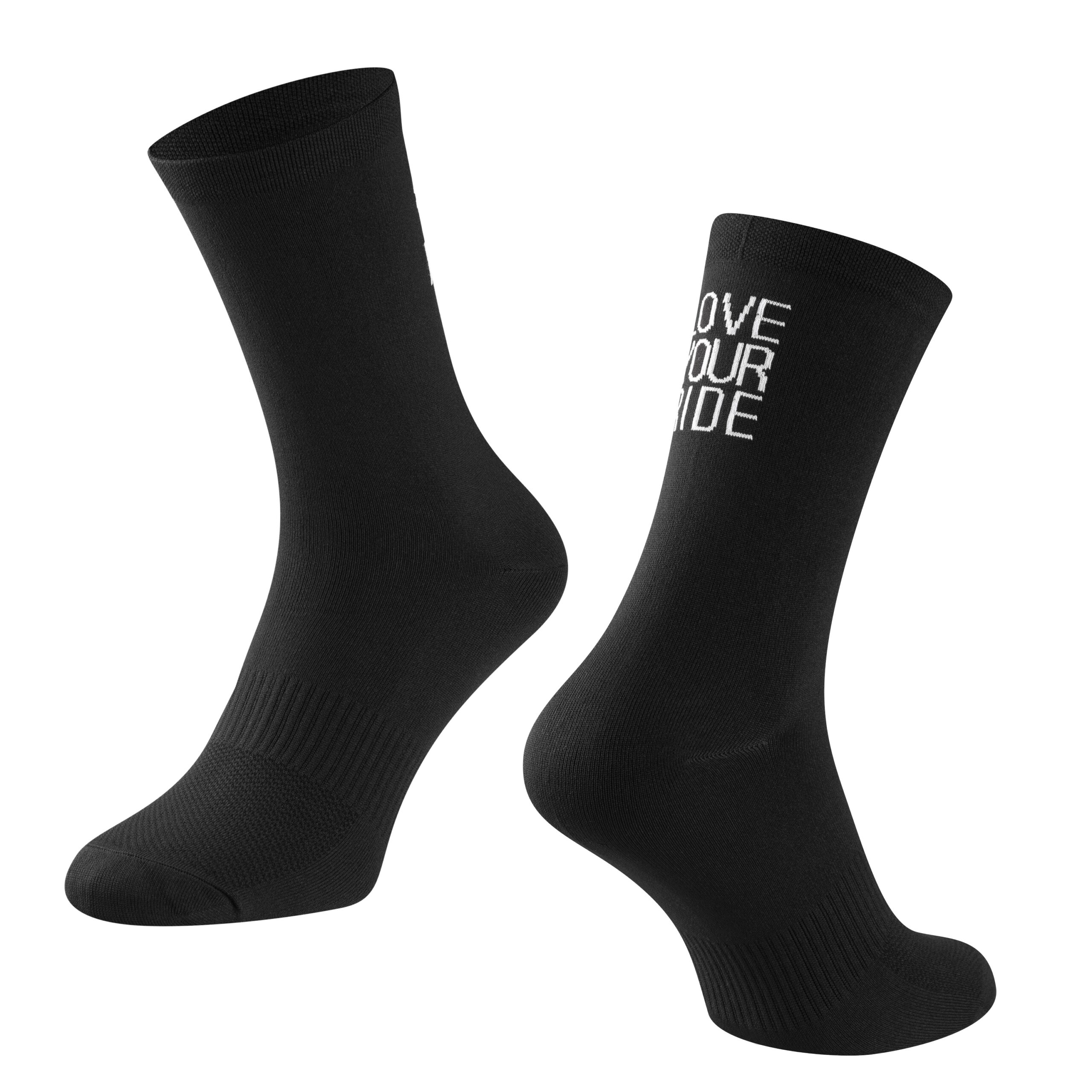 higher cycling socks FORCE suitable for other sportssize S-M corresponds to EUR 36 - 41 / UK 4 - 7size L-XL corresponds to EUR 42 - 46 / UK 8 - 11protects against bruises from shoes (instep) highly breathable materialunstretched height is 17 cmheel height 19 cmdivided into R and L sockmaterial: Nylon 85%