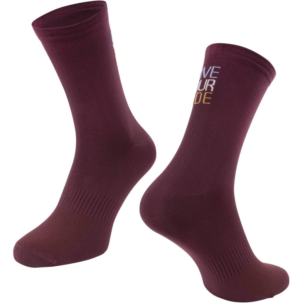 higher cycling socks FORCE suitable for other sports<br>size S-M corresponds to EUR 36 - 41 / UK 4 - 7<br>size L-XL corresponds to EUR 42 - 46 / UK 8 - 11<br>highly breathable material<br>unstretched height is 17 cm<br>heel height 19 cm<br>material: Nylon 85%