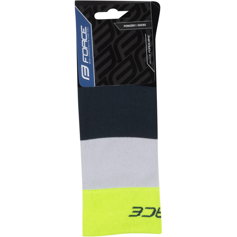 ensuring top-quality craftsmanship and advanced technology. Featuring an extra compressive material and precisely knitted design