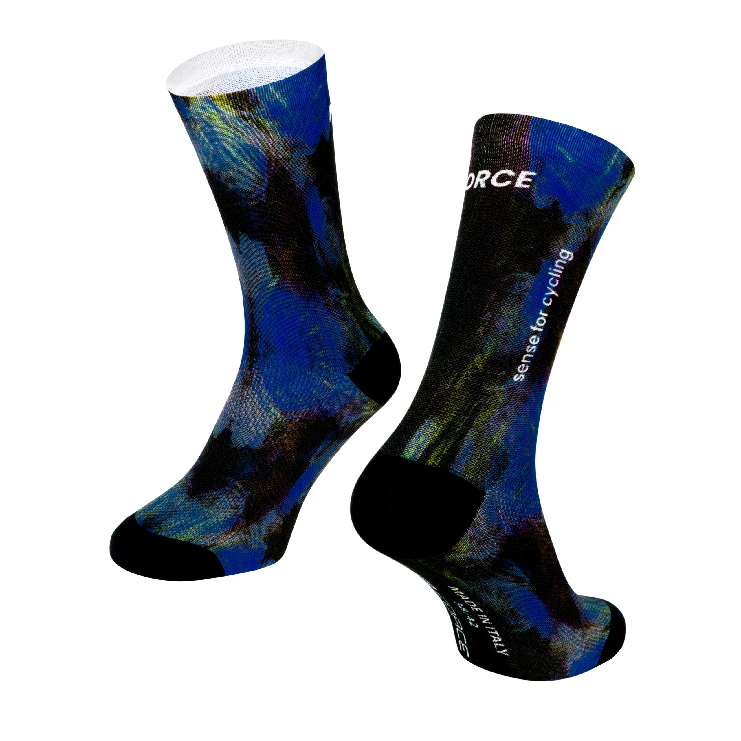 FORCE SUBLIME are high-cut sports socks featuring a bold design created using sublimation printing technology. They are made from a highly breathable material (90% polyester