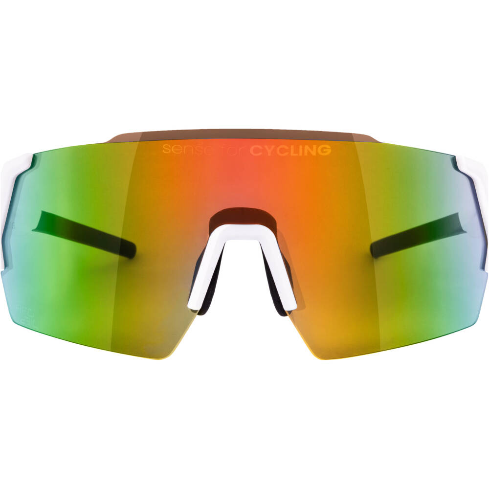 protection and stylish design for every cyclist. Utilising advanced technologies such as hydrophobic treatment