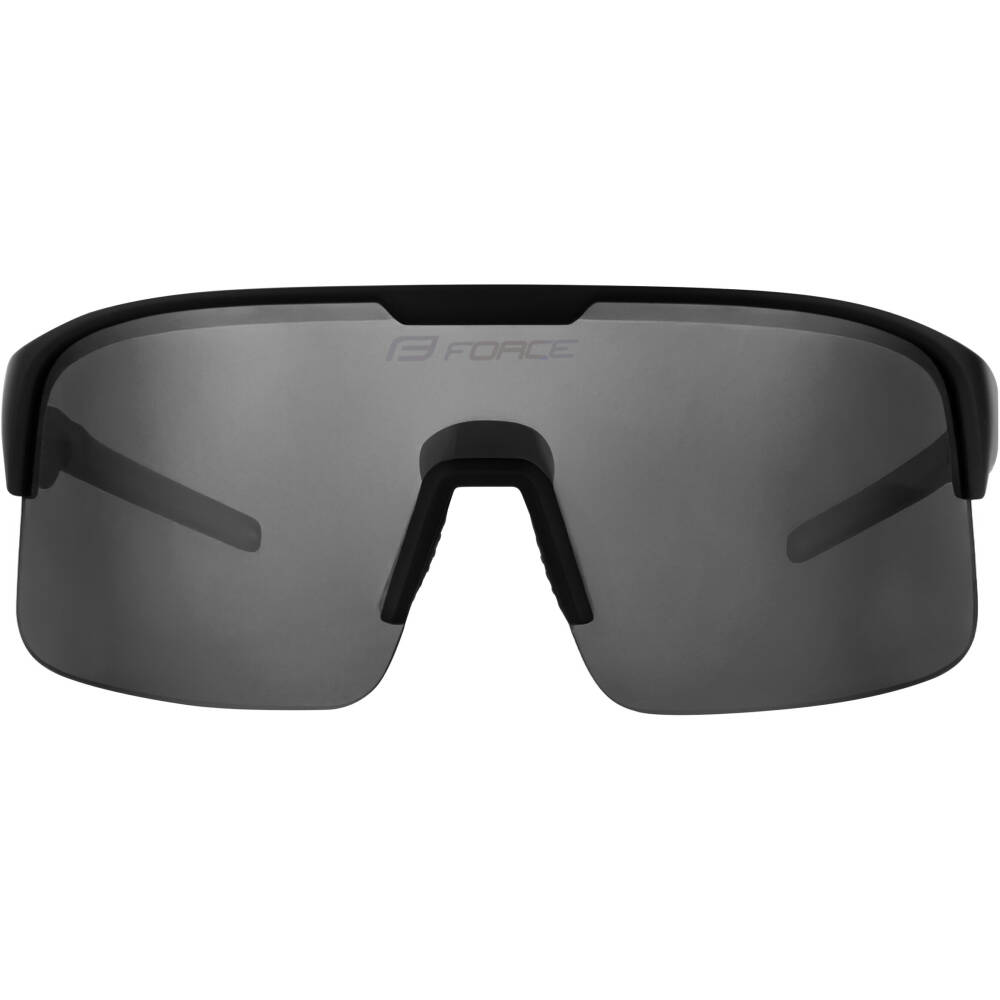 protection and stylish design for every cyclist. Utilising advanced technologies such as hydrophobic treatment