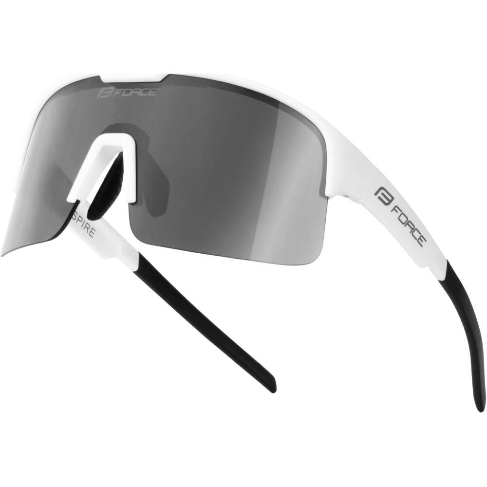 <p>These cycling sunglasses are a great combination of functionality