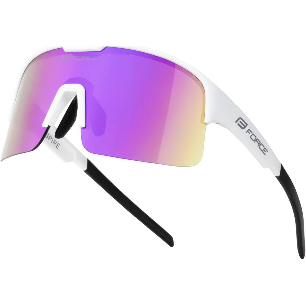 <p>These cycling sunglasses are a great combination of functionality