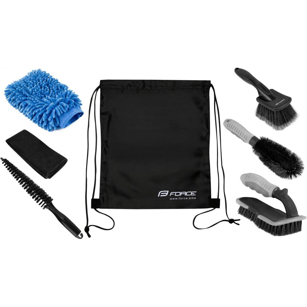 4 pcs brush set + glove and cloth for complete bike cleaning<br>oval shape of brushes allow work in places with hard access<br>ergonomic handle with anti-slip design and hole for hanging<br>- high brush for frame and components