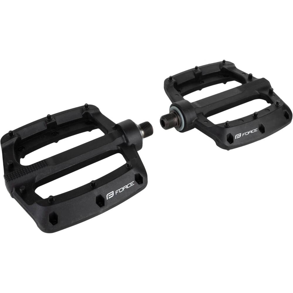 nylon pedals<br>3 sealed bearings<br>1x bigger bearing near by the crank + 2x smaller bearing near by dust cap<br>replacable pins<br>platform size: 103x103 mm<br>weight of 1 pair: 349 g<br>packed on FORCE card