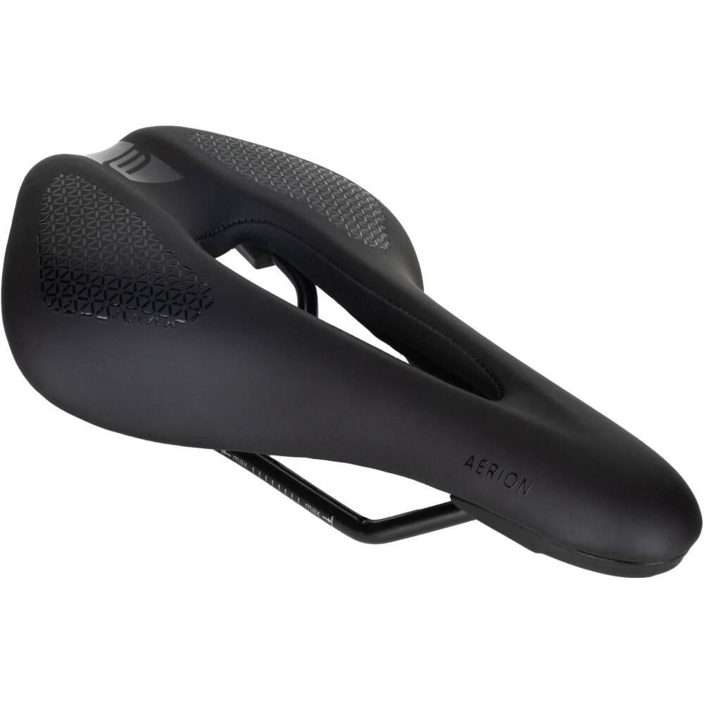 The saddle has an ergonomic shape and a central cut-out that reduces pressure on sensitive areas and increases comfort during longer rides. Thanks to the <strong>Support Foam</strong> padding