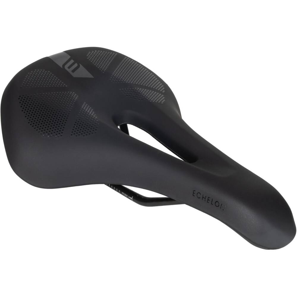 A sport saddle with a medium-soft padding layer on a narrower<br>nylon construction and a longitudinal opening to reduce pressure in sensitive <br>areas for long-lasting riding comfort.<br><br>sport saddle<br>does NOT include seatpost clamp<br>seat platform: nylon<br>steel rails with scale<br>material: artificial leather<br>size: 260 x 161 mm<br>weight: 330 g<br>packed on FORCE card