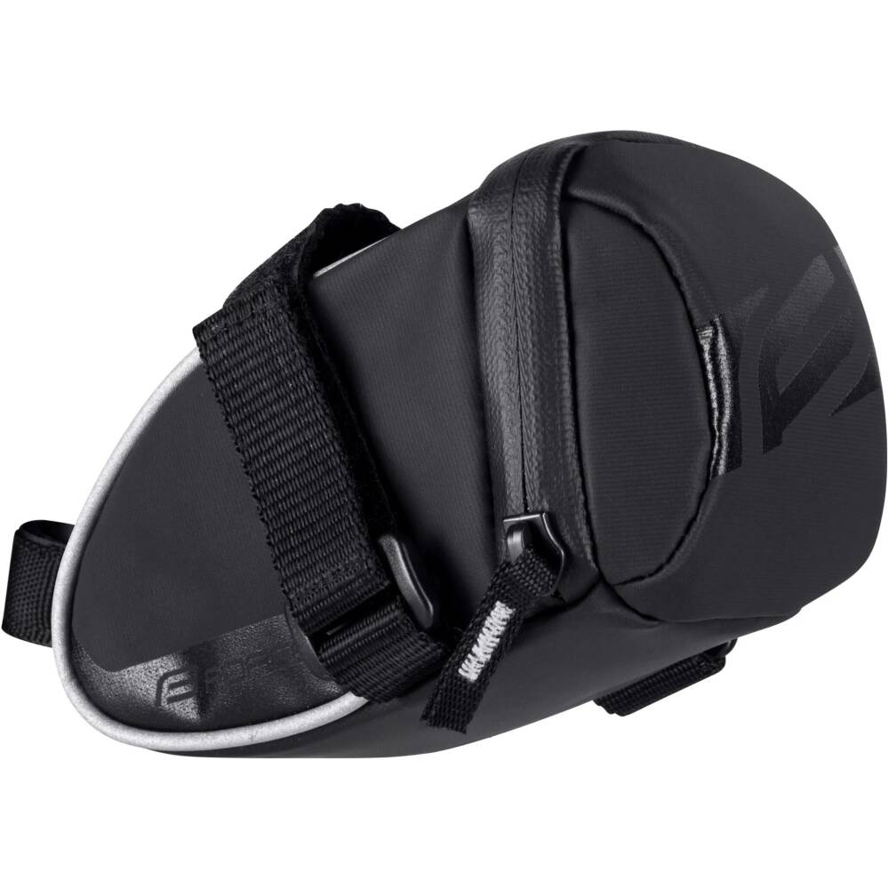 <strong>this bag is not waterproof !<br></strong>with velcro fastening