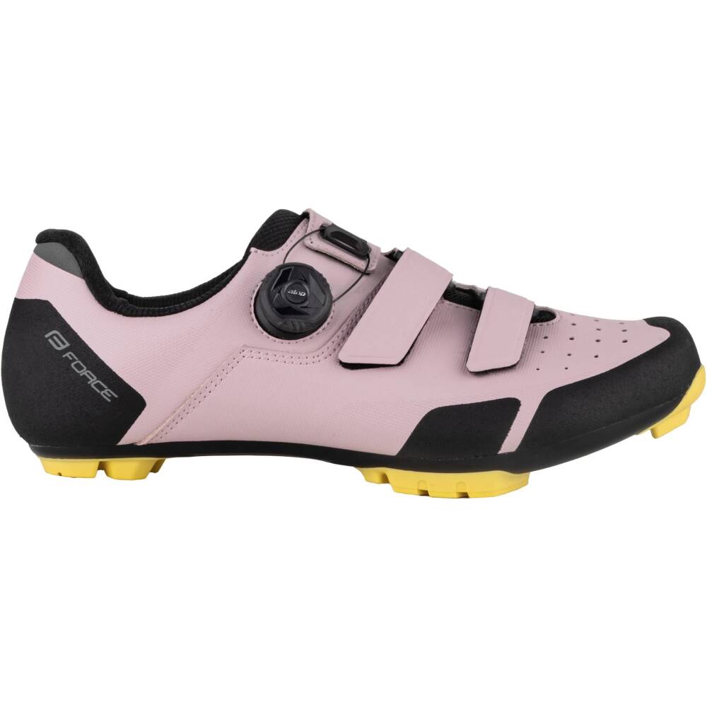<p><strong>FORCE MTB REVO 2 </strong>cycling<strong> s</strong>hoes are an excellent choice for advanced cyclists whose demands are beginning to approach performance levels. They are ideal for first races or intense training sessions on the bike. These shoes will support your performance thanks to the stiffer sole